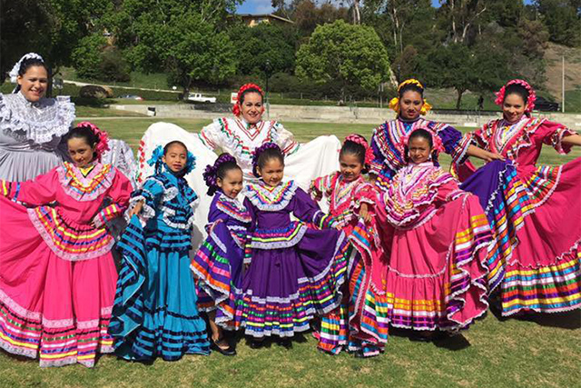 JALISCIENSE FOLKLORIC ACADEMY